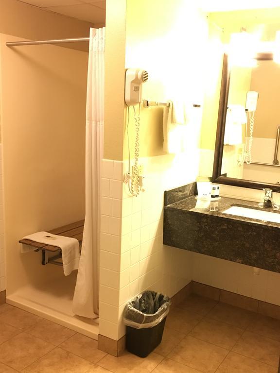 Hotel Americinn By Wyndham Menomonie
