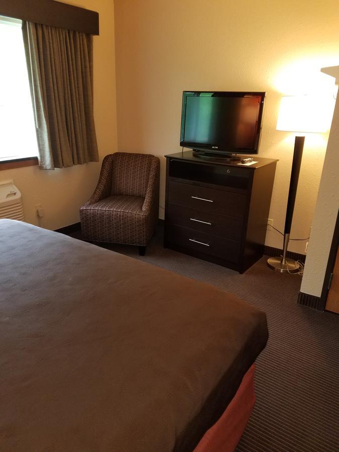 Hotel Americinn By Wyndham Menomonie